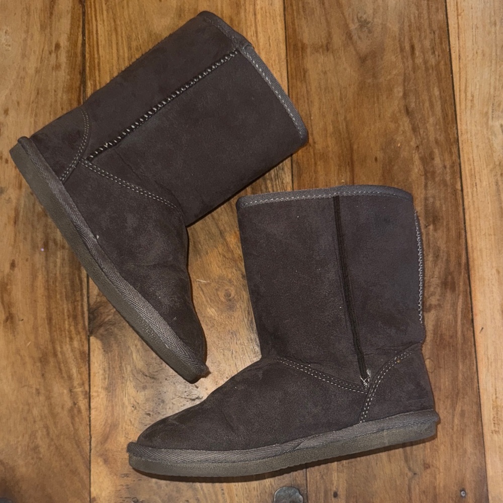 Harper Canyon Dark Suede Boots